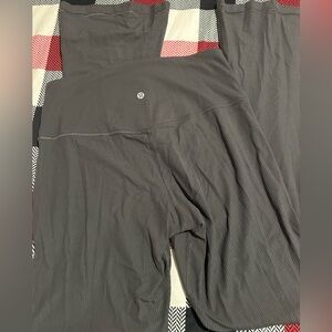 Lululemon ribbed mini flares